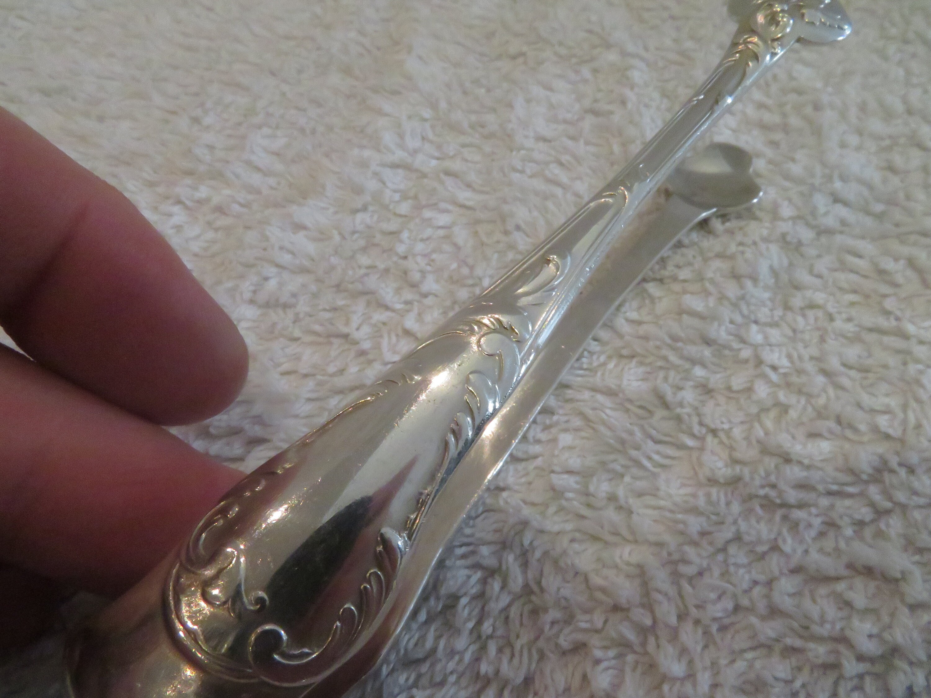CHRISTOFLE, PINCE A SUCRE ARGENTEE+ boite,excellent etat. EUR 18,00