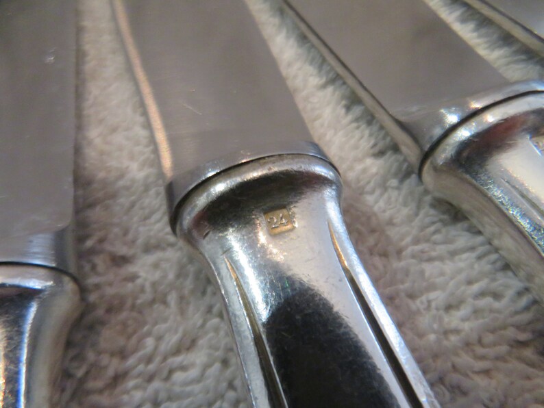 10 couteaux de table métal argenté style art deco orfèvre Alfenide French silver-plated dinner knives 24,8cm image 10