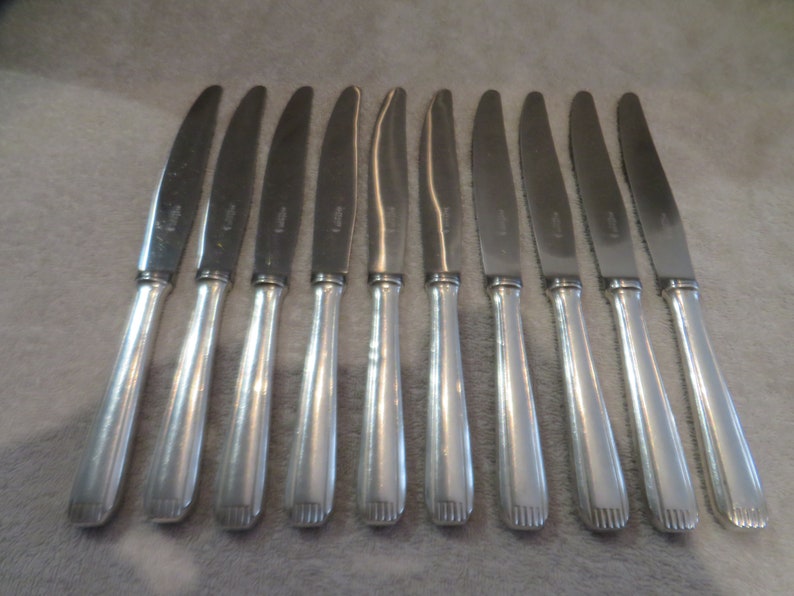 10 couteaux de table métal argenté style art deco orfèvre Alfenide French silver-plated dinner knives 24,8cm image 2