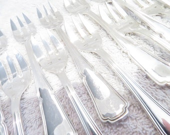 6 Silver-plated Oyster Forks Louis XVI Style Goldsmith Saint