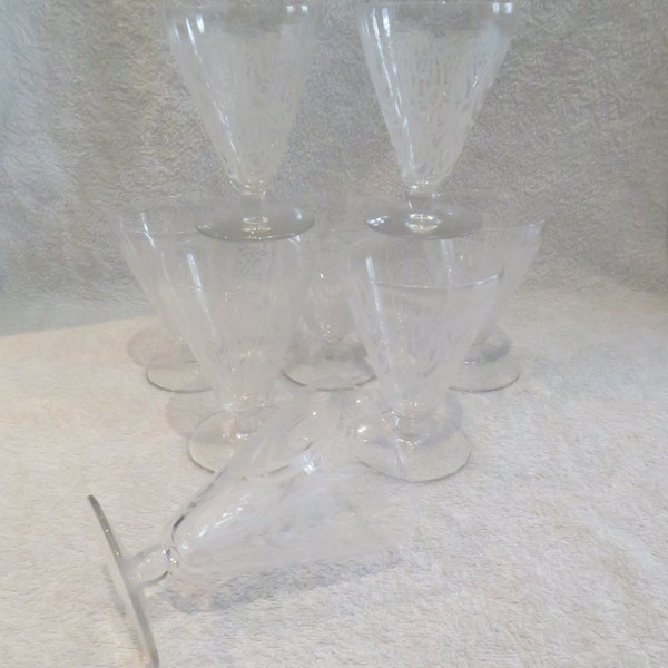 Magnificent 8 crystal water glasses saint Louis before 1936 model Astrid decoration sheaf of water Magnificent art deco french crystal water glasses