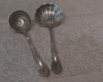 Silver-plated strawberry serving set, Rocaille style, French goldsmith SFAM silver-plated 2-piece strawberry serving set