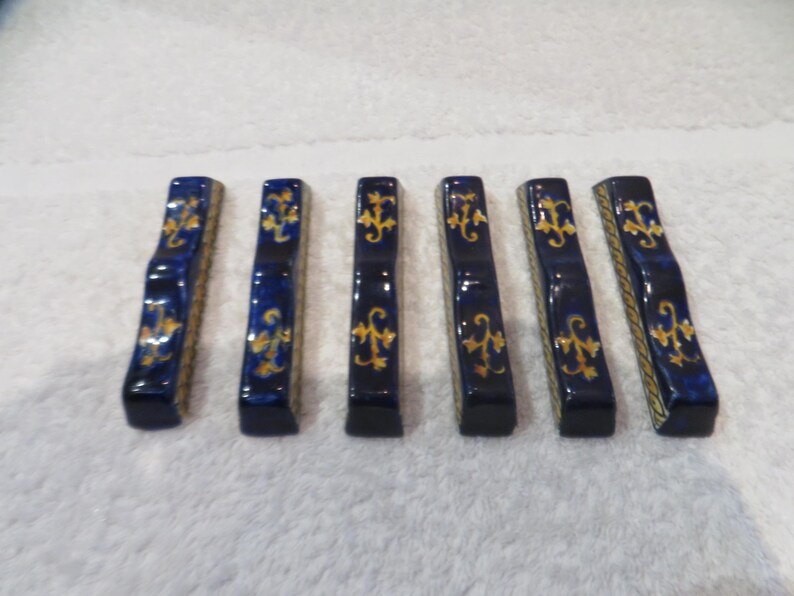 6 Gien Faience Knife Holders Unsigned Renaissance Decor Blue Background ...
