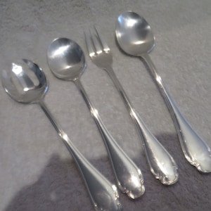Fork spoon ragout salad service silver metal goldsmith Alfenide model Pompadour LXV Vintage silver-plated 4 serving pieces