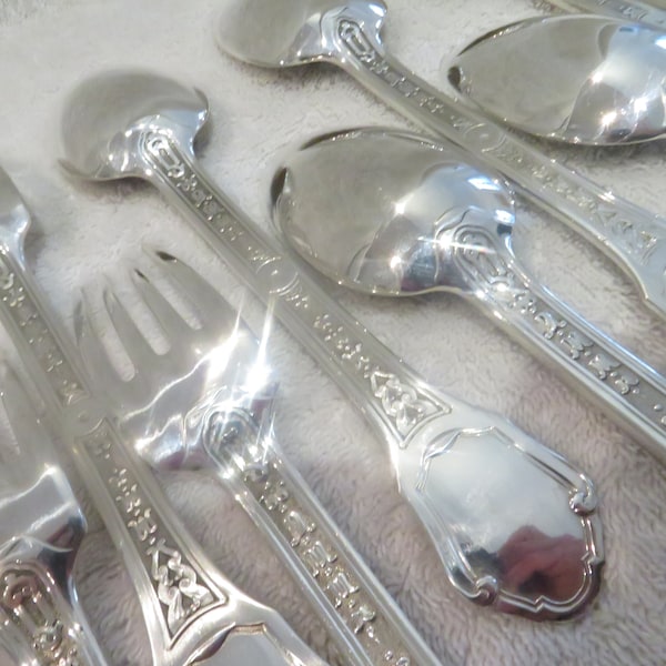 Magnifique 6 couverts de table argent 950 Minerve orfèvre Tetard modèle Versailles LXIV Magnificent French 950 silver 12p dinner cutlery set