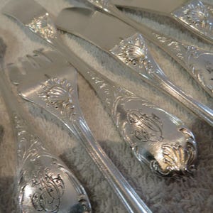 8 silver-plated fish cutlery set goldsmith Christofle model Marly 1900 French silver-plated 16p fish cutlery set old form small wears