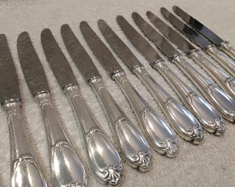 Service de 12 cuillères a soupe en métal argenté Christofle