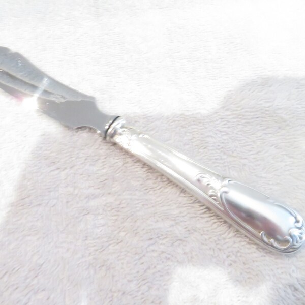 Botermes handvat zilver metaal goudsmid F Frionnet model Varenne Louis XV Vintage Frans verzilverd botermes