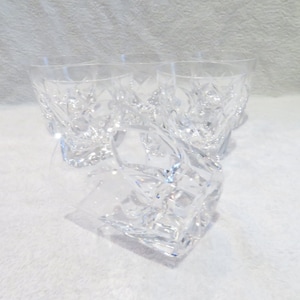 Superb 5 Kristall Whisky Tassen von Saint Louis Modell Camargue Form Old Fashion Französisch wunderschöne Kristall Whisky Tassen 25cl