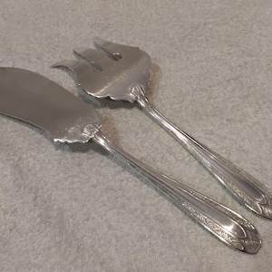 Silver-plated fish serving set, Art Deco style, LC 1930-1940, French, 2-piece set