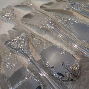 12 silver-plated fish cutlery set by Felix Frères Toulouse, Rococo style Florian Vintage French silver-plated 24p fish cutlery set