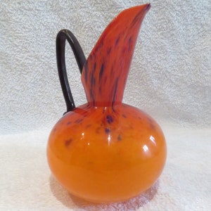 Joli pichet en verre marmoréen signé Schneider hauteur 16cm 1930 French molten of glass pitcher
