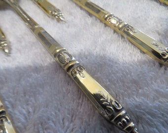 12 Fourchettes à Gâteau Fabiora Paris - Plaqué Or 24 Carats - Etat Impeccable