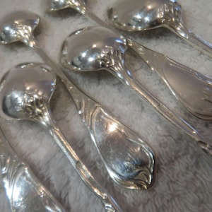 6 silver plated coffee spoons goldsmith Saglier Frères model Tulipes art nouveau gorgeous 1900 French silver-plated coffee spoons 14.7cm
