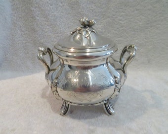 Joli sucrier ventru argent 950 Minerve décor feuillage orfèvre Debain Flamant late 19th c French 950 silver potbellied sugar bowl