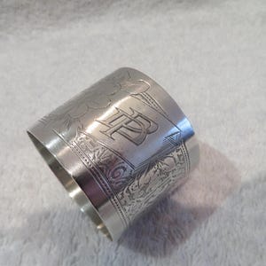 Rond de serviette argent guilloche 800 Minerve style art nouveau décor carte de visite gravé DP 1900 French 800 guilloche silver napkin ring