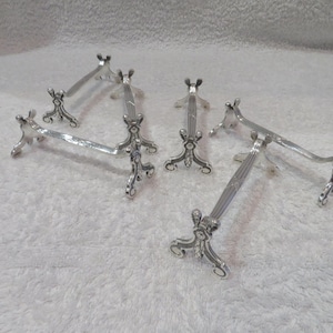 6 portacuchillas de metal plateado estilo Luis XVI orfebrería Christofle modelo Revolution? Reposacuchillos franceses vintage plateados