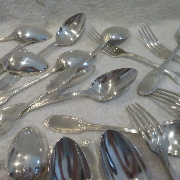 14 silver metal table cutlery st Louis XVI goldsmith Alfenide variant Marie Antoinette Early 20th c silver-plated 28p dinner cutlery set