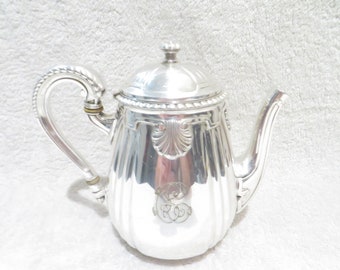 Théière métal argenté décor coquille st régence orfèvre Gallia early 20th c french silver-plated tea pot