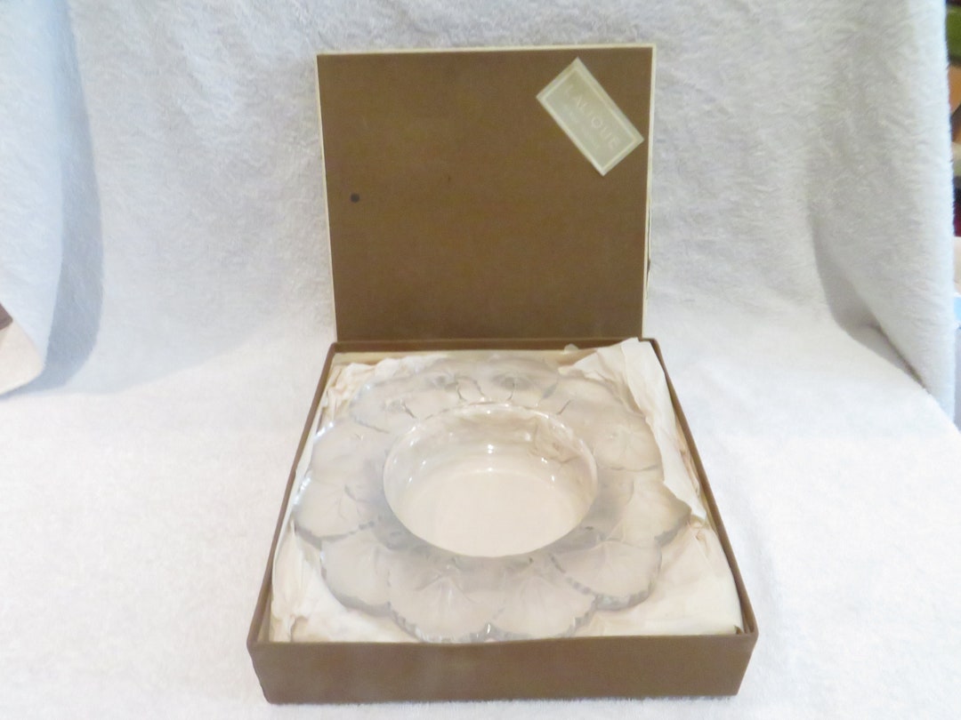 Coupe En Verre Moulé Pressé Sur Pied – Vide-poche Vintage – Transparent