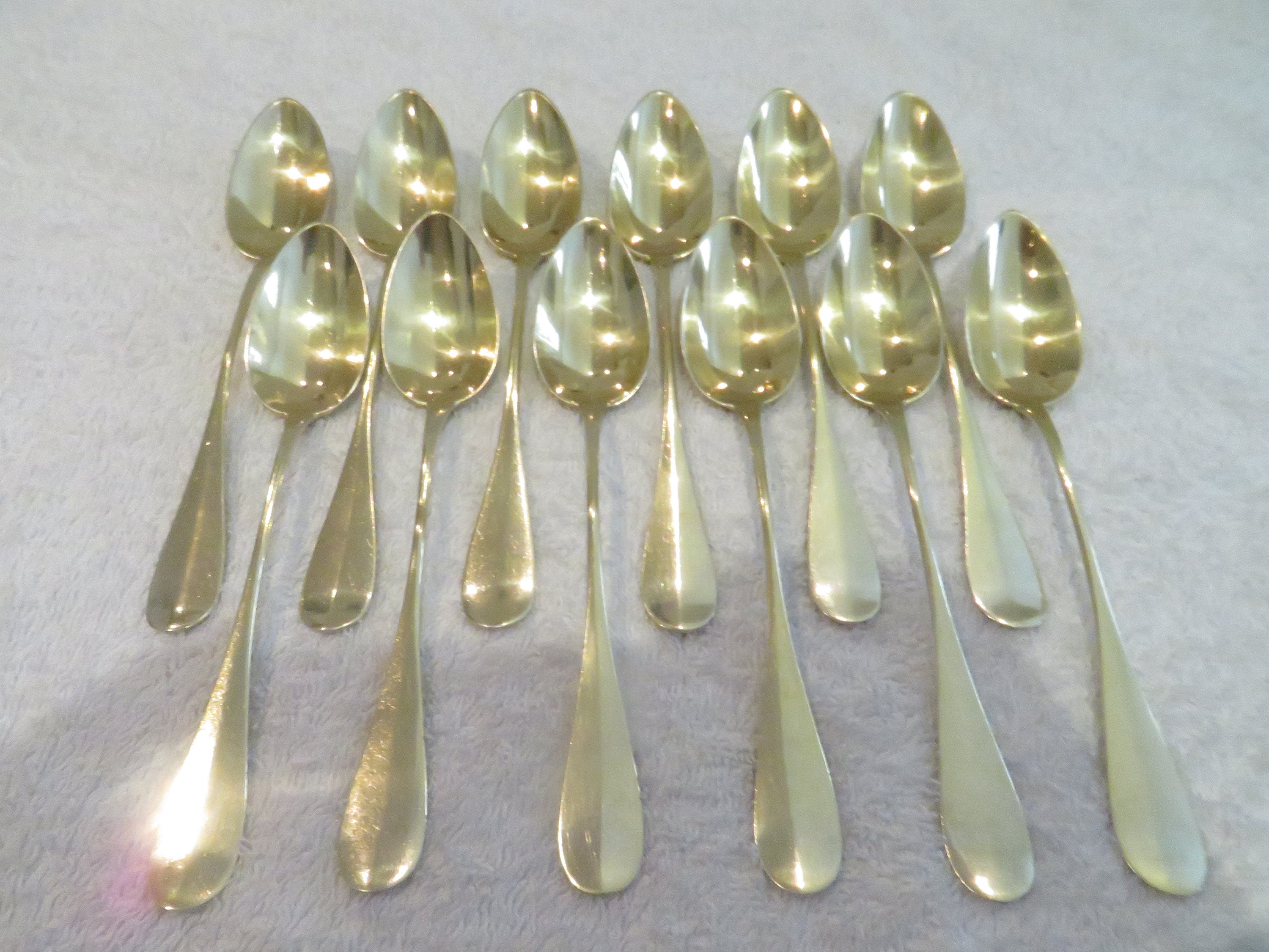 Lot De 12 Cuillères à Café Liberty – Métal Argenté – Motif Rare Sur Le Thème Du Café – Occasion
