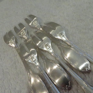 6 crustacean forks silver metal silverware Silversmith Alfenide style Louis XVI early 20th c French silver-plated shell fish forks 2 prongs