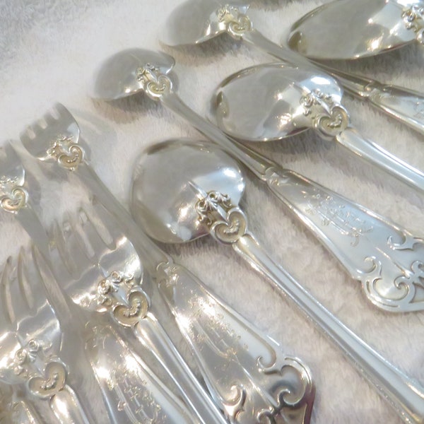 14 couverts de table argent 950 Minerve style Neo gothique fer de lance orfèvre H Soufflot 1900 French 950 silver 28p dinner cutlery set