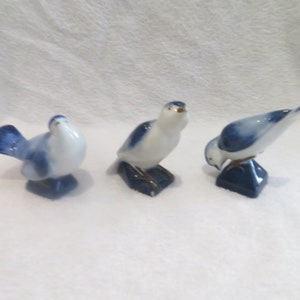 rare 3 moineaux porcelaine de Limoges Camille Tharaud style art deco Gorgeous 1930 French porcelain birds figurines sparrows