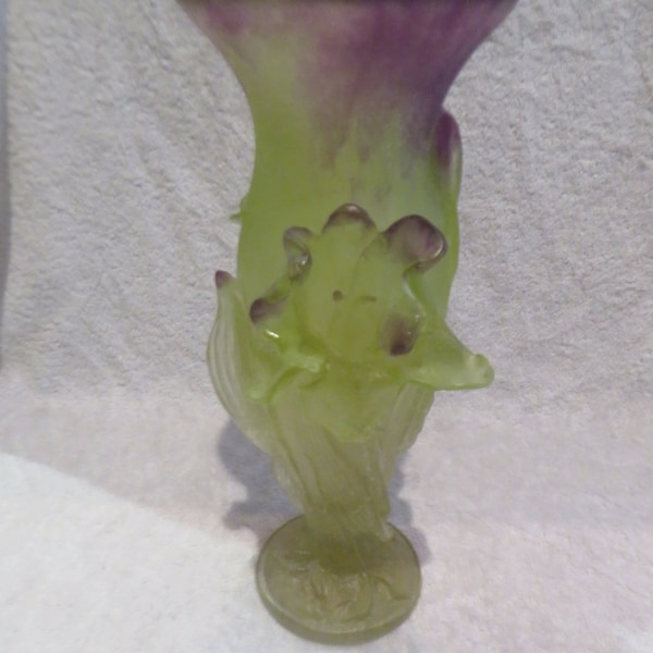 Beau vase pate de verre Daum Iris collection Vintage French Vintage molten glass vase h 28,2cm