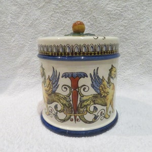 Pot à tabac faience de Gien (1941) renaissance décor on a French white background earthenware tobacco jar