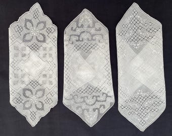 アンティーク スイス アッペンツェル 刺繍ハンカチ（引き抜き糸刺繍