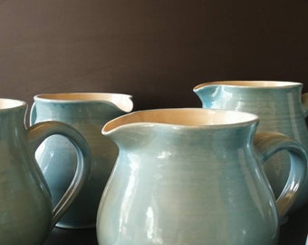 Keramikkrug, handgemachter Milchkrug, auch als Saftkrug oder Wasserkrug verwendbar