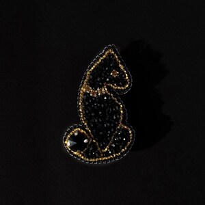 Black and gold cat brooch, beaded embroidery brooch image 6