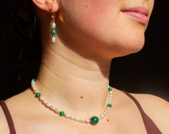 Pearl jewelry set with malachite necklace and earrings set