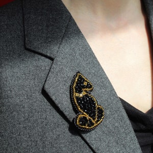 Black and gold cat brooch, beaded embroidery brooch image 5