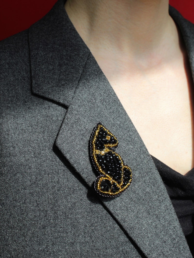 Black and gold cat brooch, beaded embroidery brooch image 5