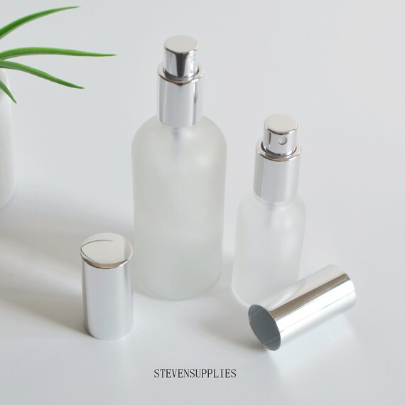 4 oz frosted 2024 glass spray bottle