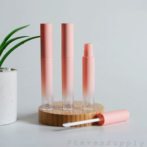 5ml Empty Pink Lip Gloss Tubes Plastic Cosmetic Packaging with Wand Cuticle Oil Dispenser Refillable Cosmetic Containers Bottles