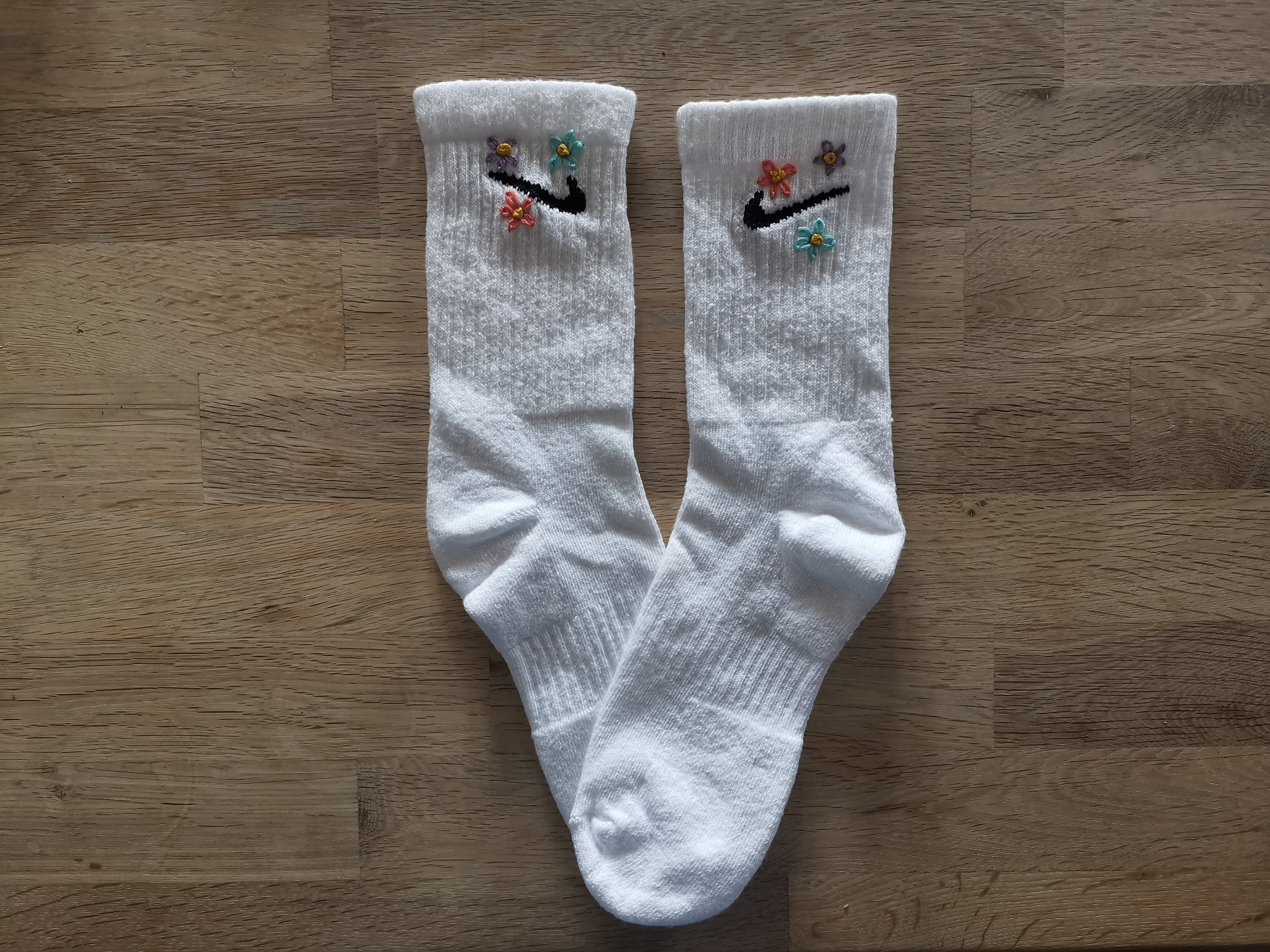 bestickte socken