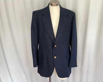 Vintage navy blue Pendleton wool blazer, dark blue mens wool Pendleton suit jacket, mens size 44 navy wool sport coat, made in USA