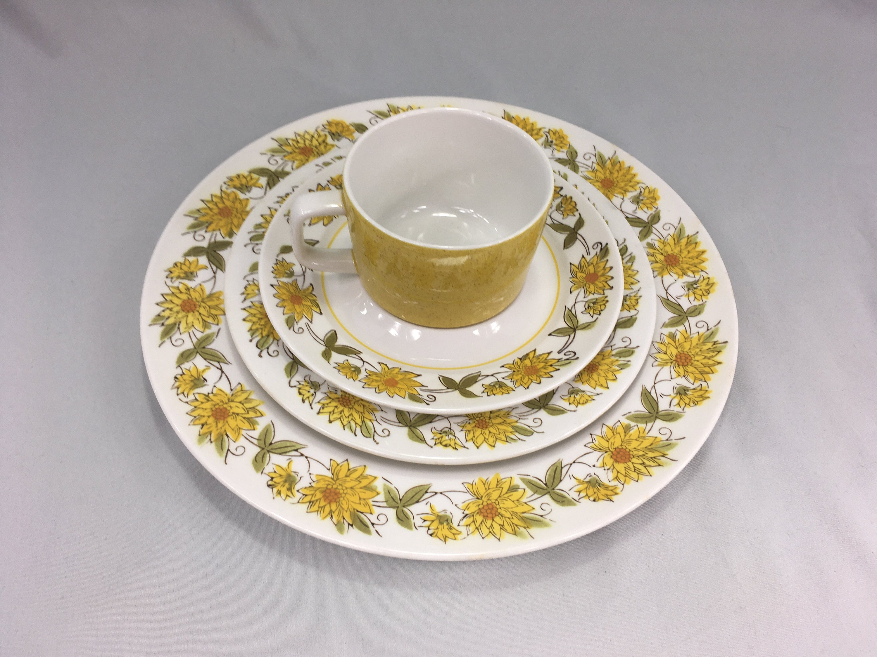 Mikasa Mediterrania Serving Bowl - Etsy