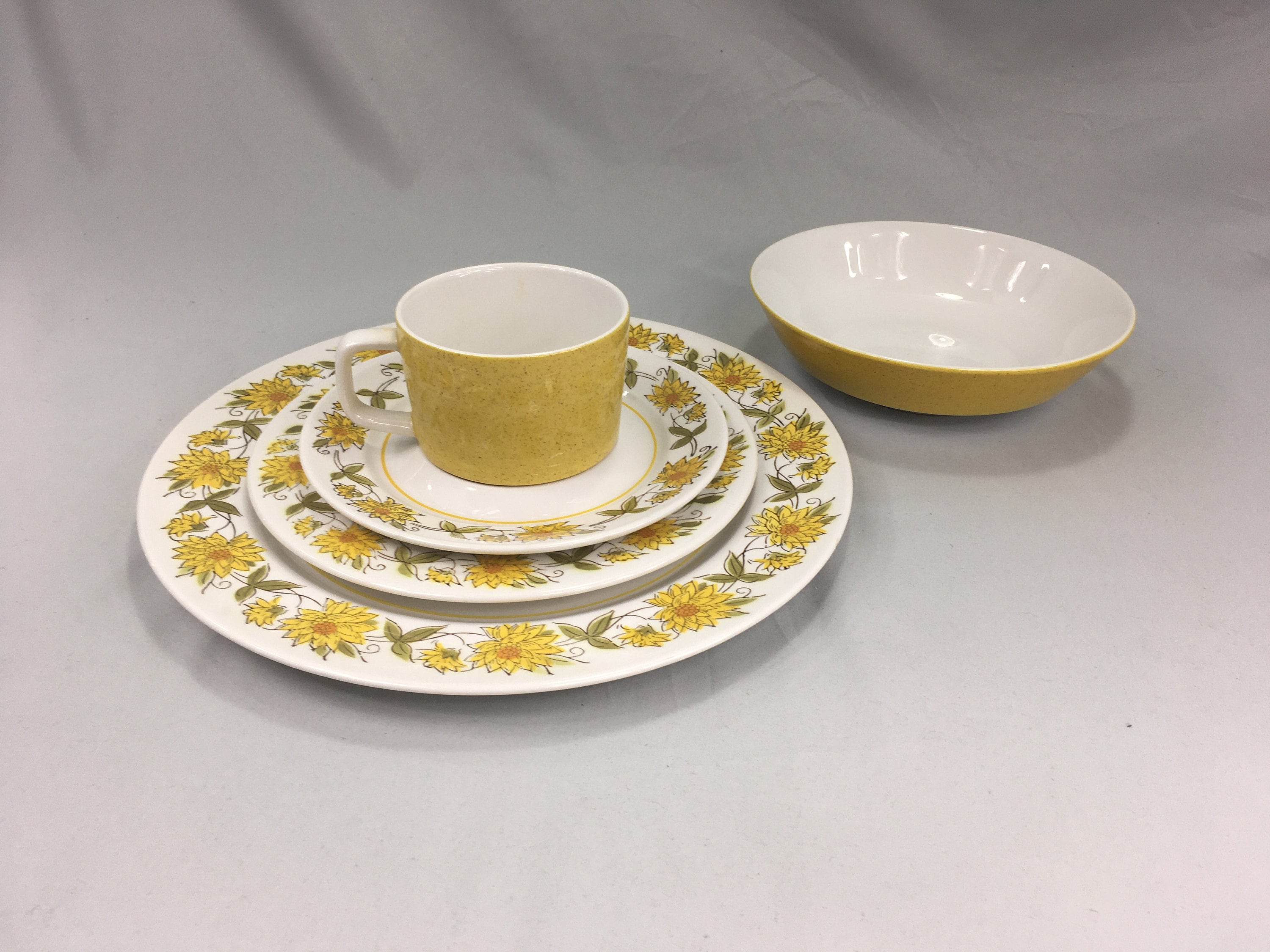 食器 Mikasa Mediterrania Caracas 12inches Mikasa Mediterrania - Etsy