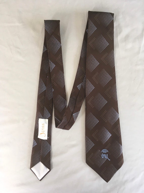 Brown necktie with tan and blue pattern, Geometri… - image 6