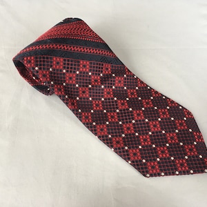 Groovy wide necktie with stripes, dark red and navy wide tie, 1970's tie, ugly necktie, red and navy mens textured tie