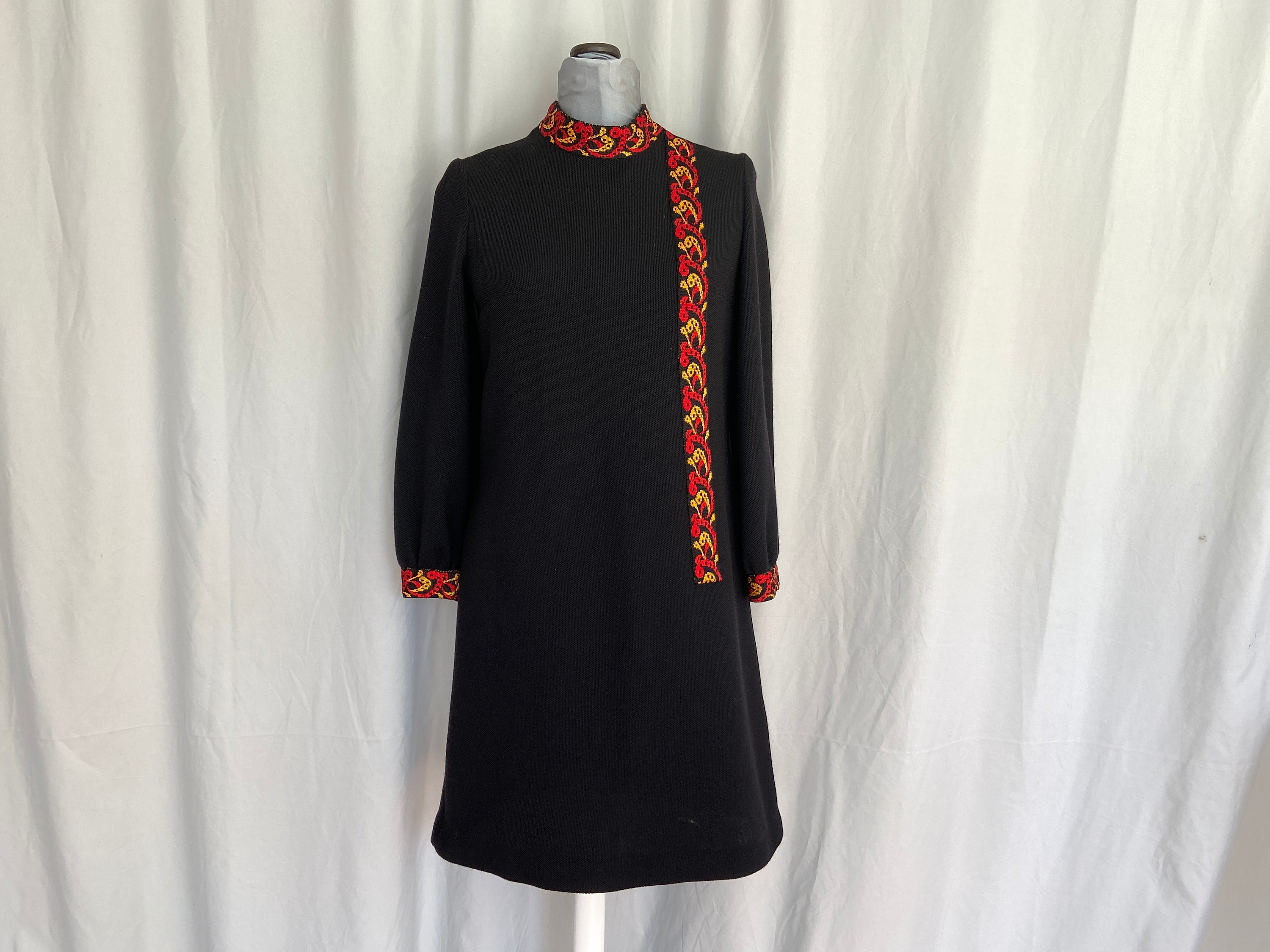Black 1960s womens dress with red trim, long sleeves, womens formal 60s dress, black and red mod dress with high collar, vintage 1960s