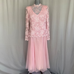Vintage pink lace 1980 prom dress, pink 1980s party dress, pink lace dress with long sleeves and high collar, 80&#39;s pink prom dress with lace