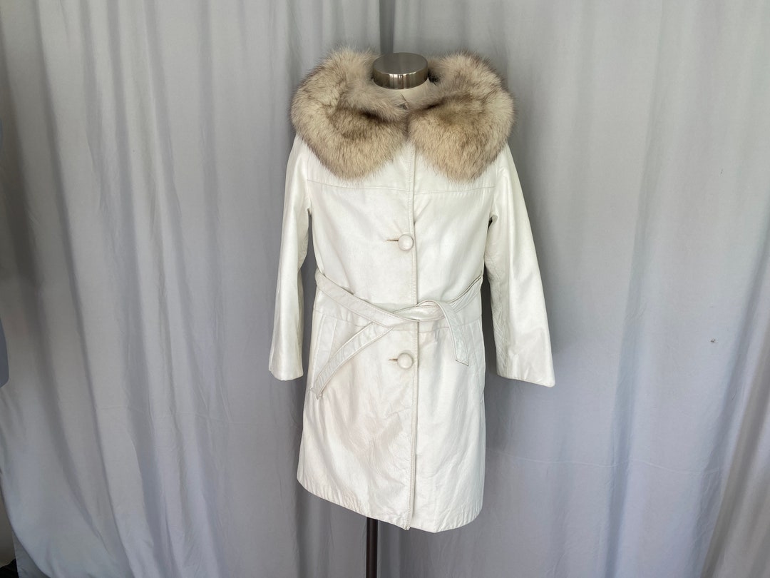 Amazing Vintage Unlabeled Full Length White Fluffy Feather Coat w Extra Wide Bell Sleeves