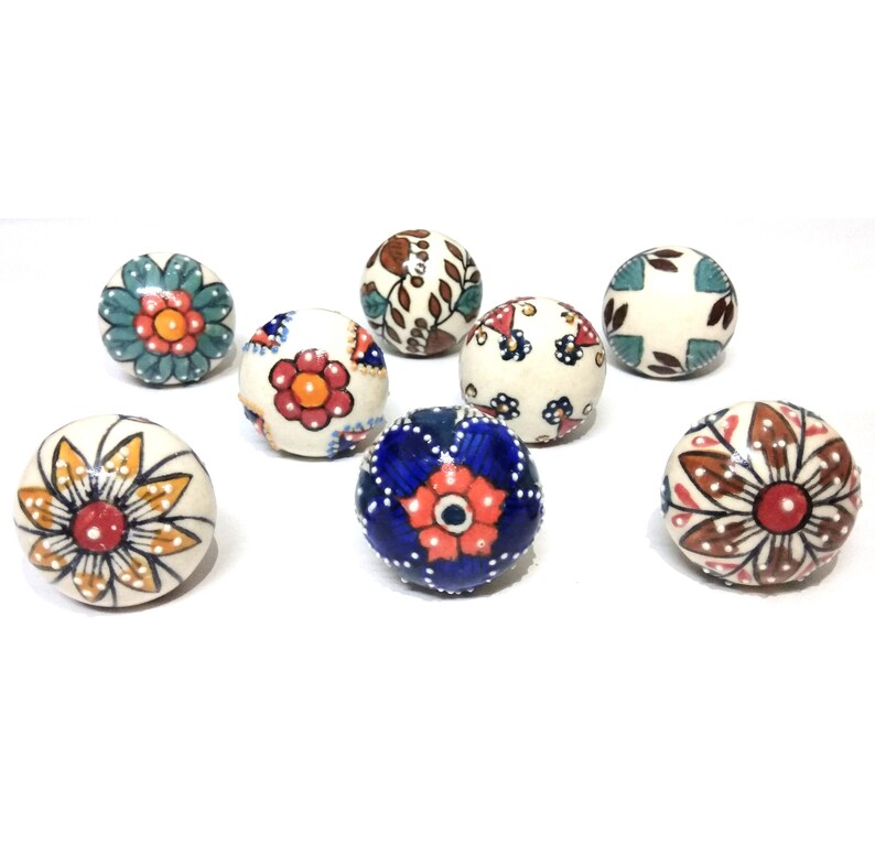 Ręcznie malowana, wielokolorowa ceramiczna gałka do szuflady, uchwyt w stylu vintage z motywem kwiatowym zdjęcie 1