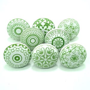 Boutons de tiroir en céramique verte peints à la main, décoration de cuisine vintage