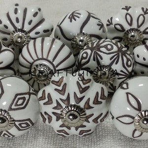 White Vintage Ceramic Door Knobs Handpainted Kitchen Cabinet Drawer Knobs Vintage Knobs Ceramic Door Knobs Drawer Knobs Drawer Pulls CW3